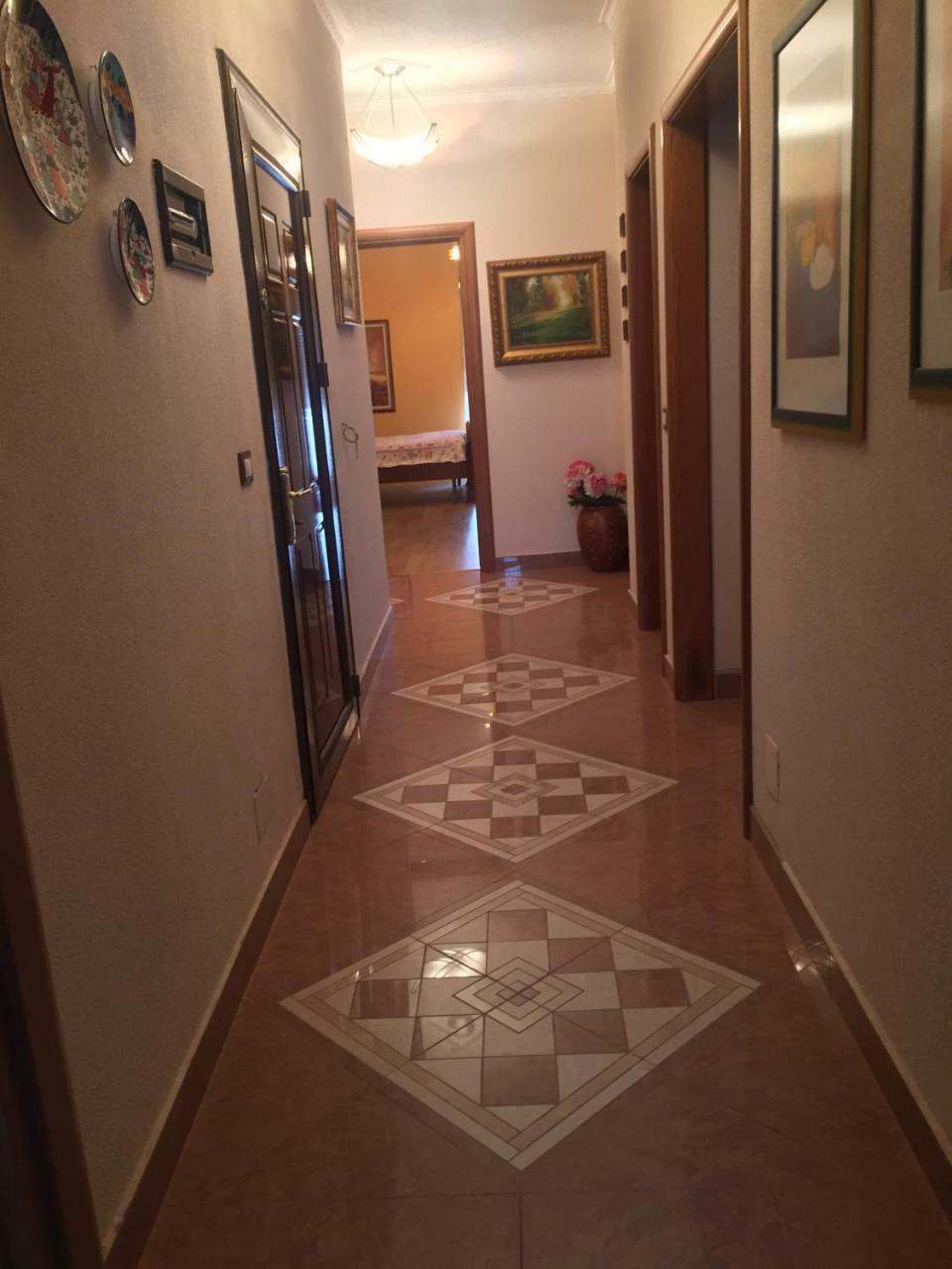 View Apartment! 200m2 *