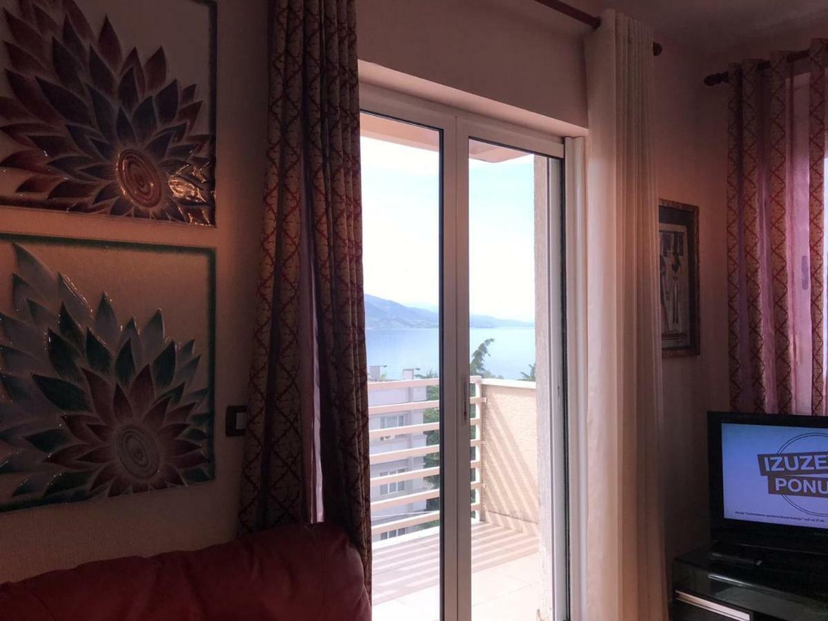 View Apartment! 200m2 Apartment